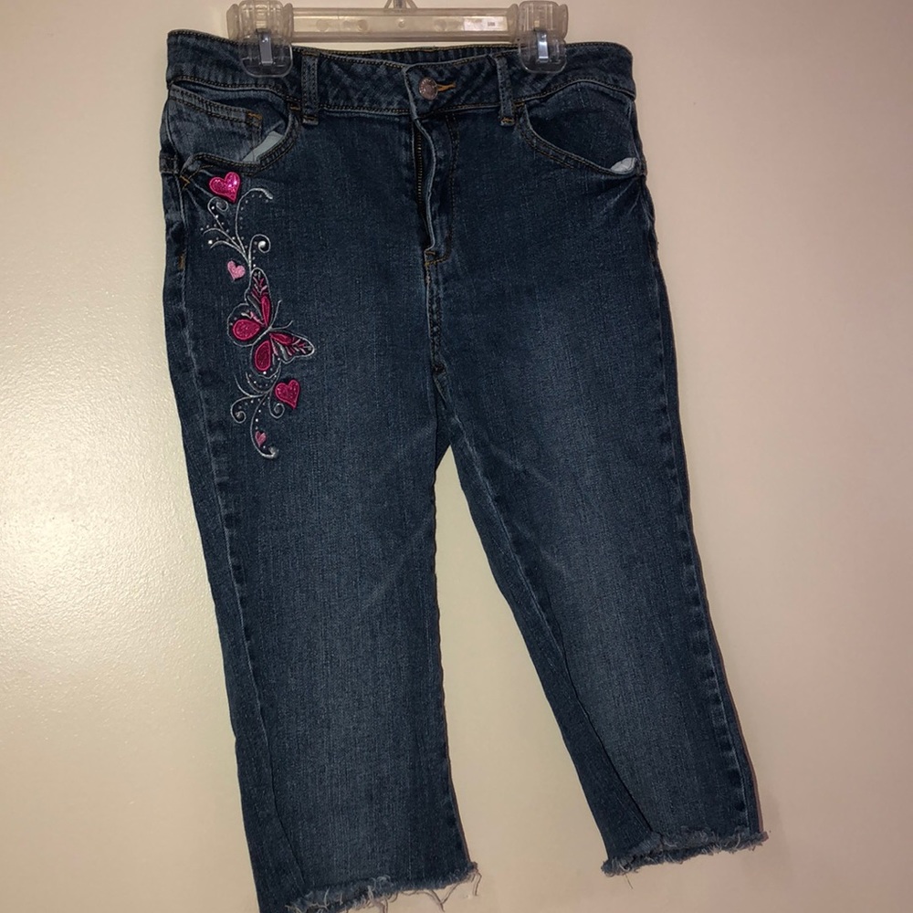 Childrens girls low shorts.